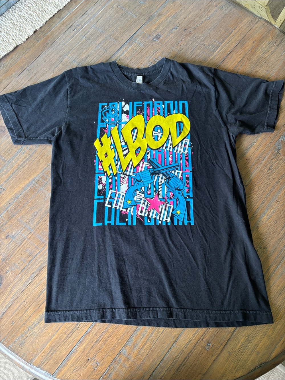 California All Stars cheerleading size L black shirt sleeve t shirt